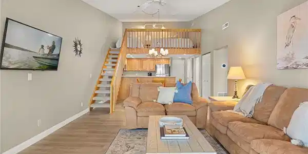 4897 Bridgepointe Drive