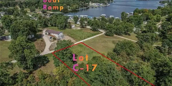 LOT C-17 Gladstone Cove Road