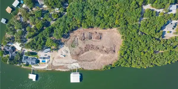 Image 4: Cleared and ready for construction
