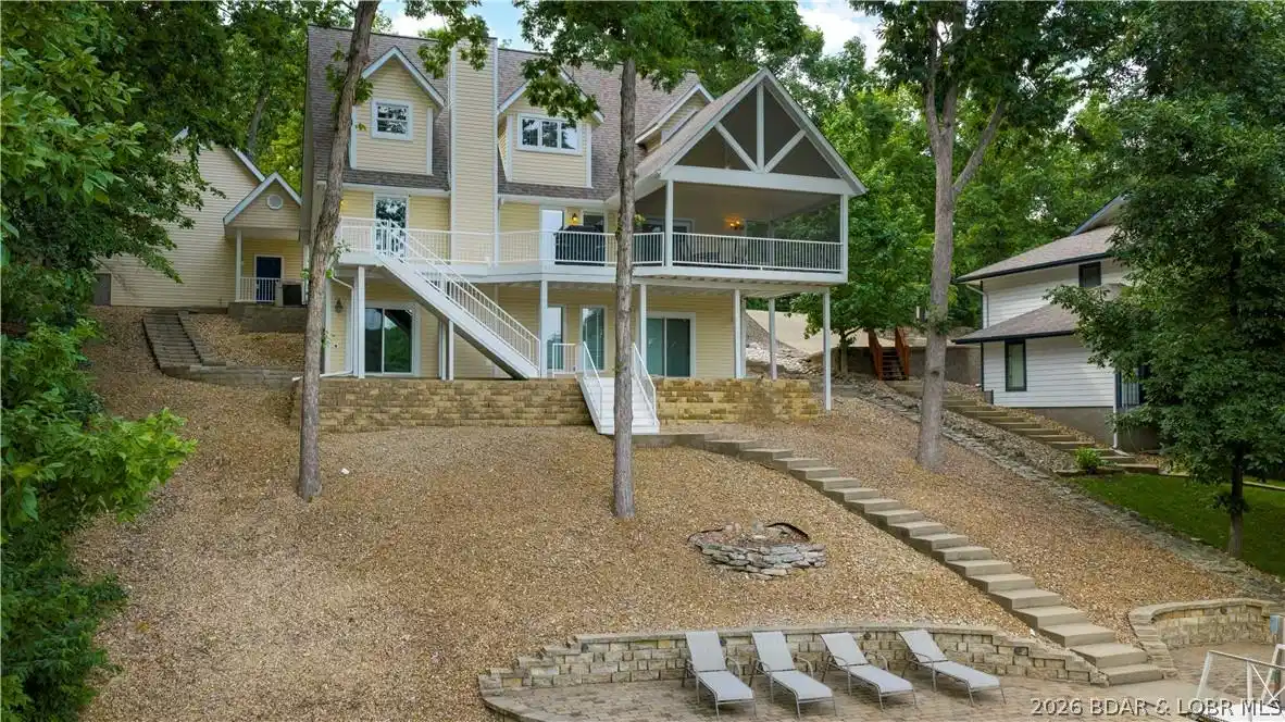 Image 1: Welcome to 1285 Imperial Point Drive