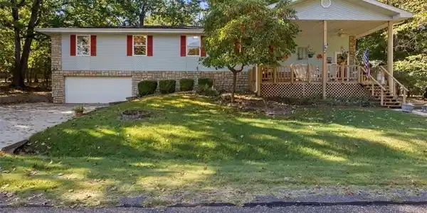 192 Mayfair Drive