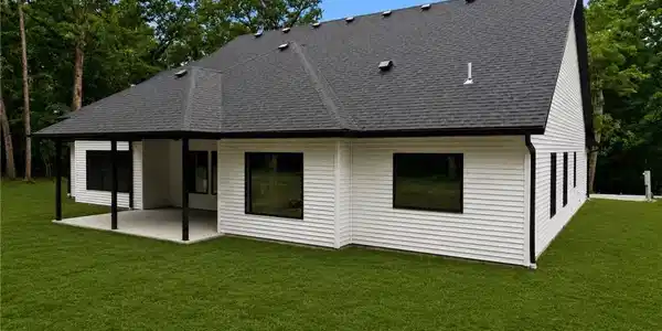 Image 4: Covered Patio w/ Huge, Flat Yard