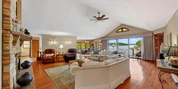 Image 2: You will be WOW'd & Greeted by this Fabulous View