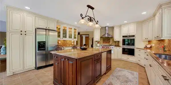 Image 4: Gorgeous Gourmet Kitchen! Offering So Very Many SP