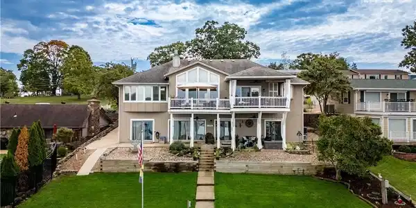 31556 Tonys Point