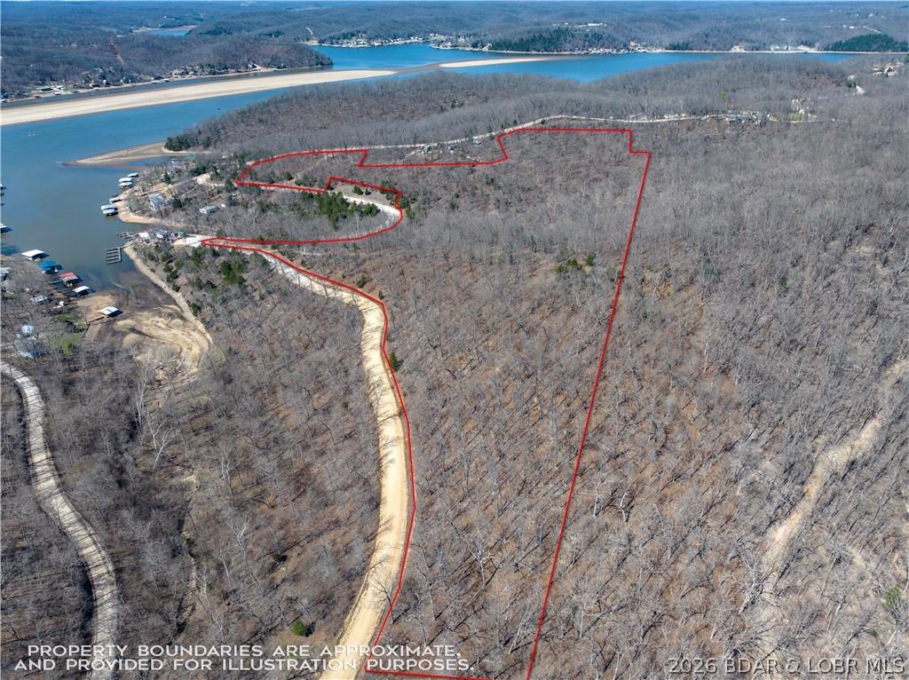 Image 3: Aerial Plat