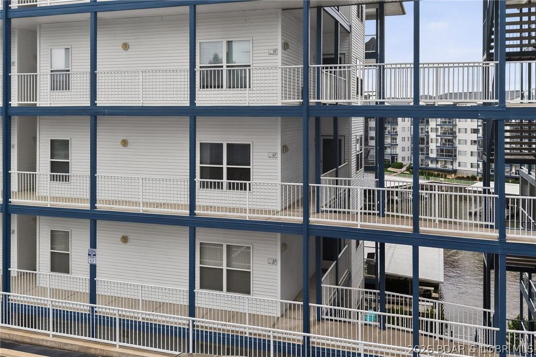 Image 2: Up one level from Parking, corner end unit