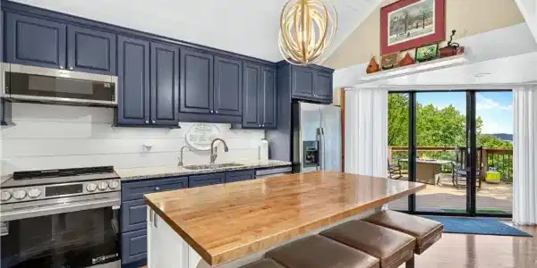 222 Tree Loft Drive