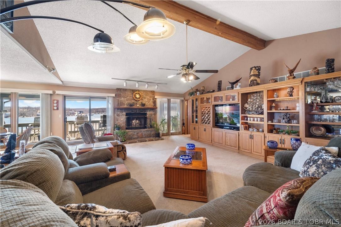 Image 4: Great views in the living room!