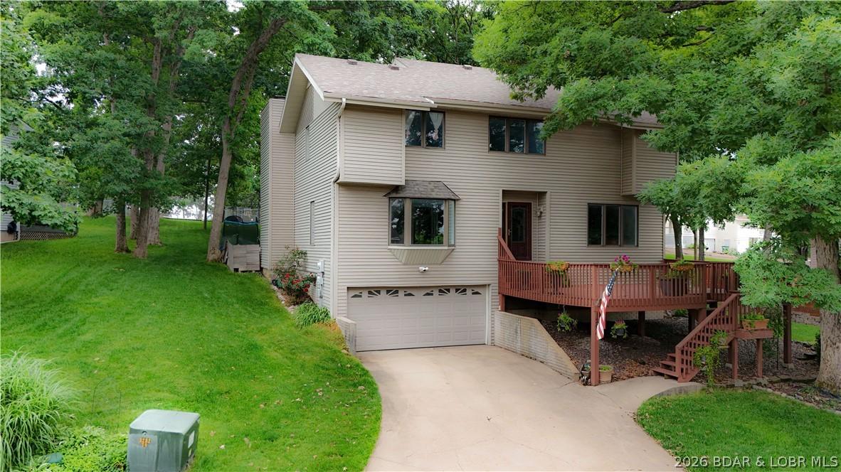 Image 3: Welcome home to 1294 Summit Circle!