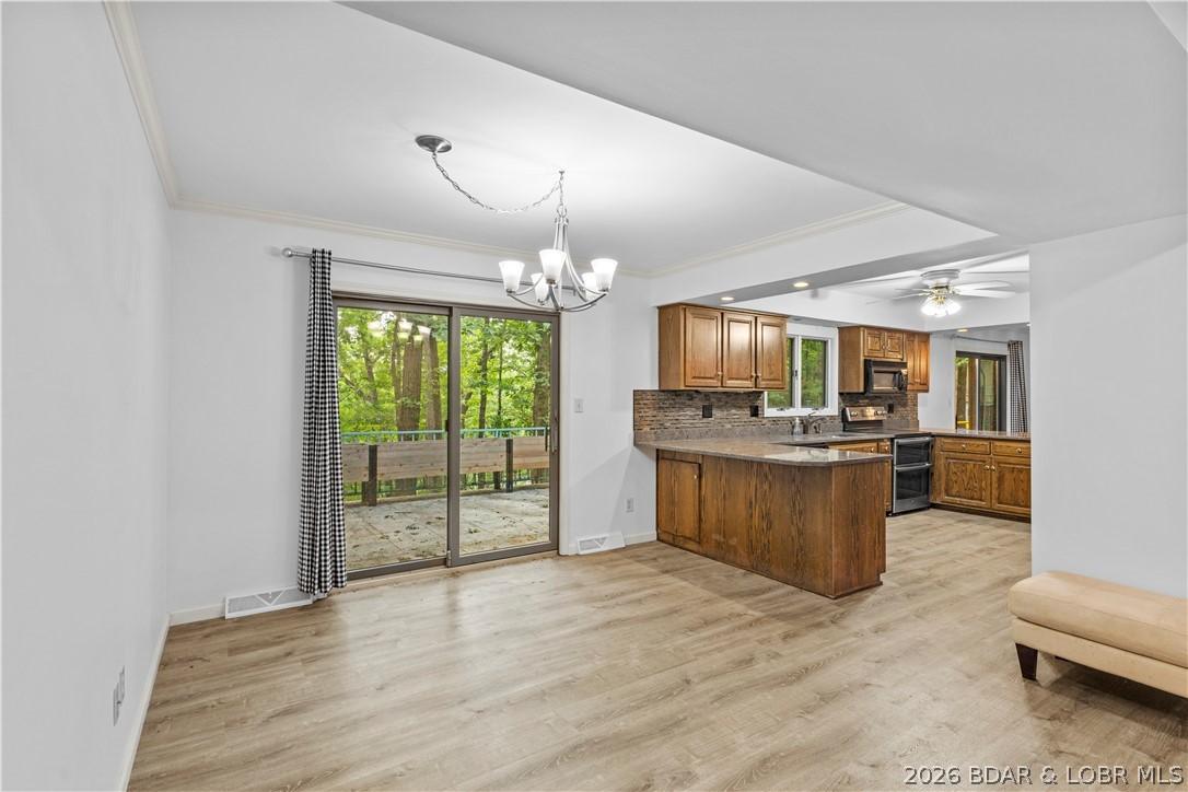 Image 3: Beautiful LVP flooring