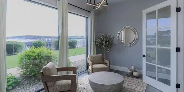 Image 2: sun room with new glass windows