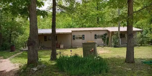 4458 N Cove Road