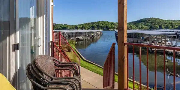 686 Clearwater Drive