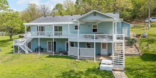 1641 Great Lake View Drive