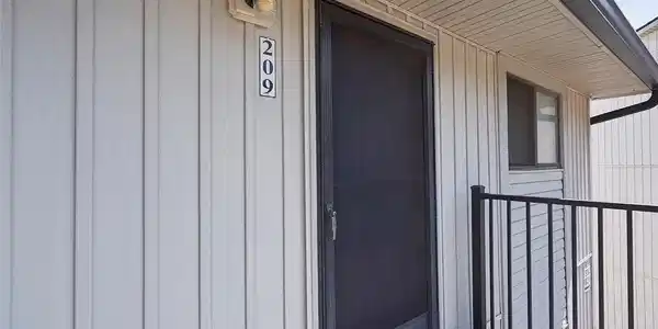 Image 3: Front door
