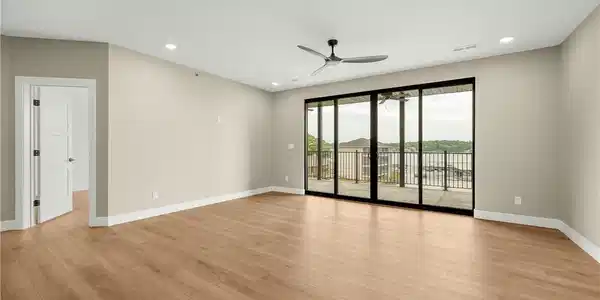 Image 2: Open Great Room-Great for entertaining