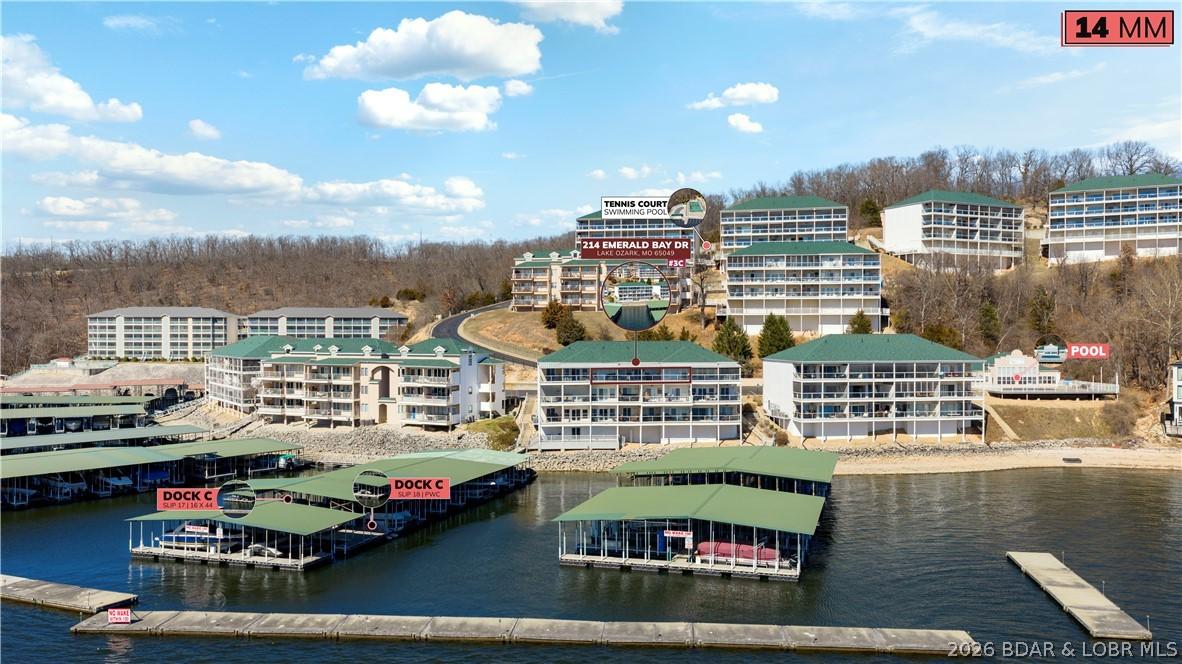 Image 2: Full Package for Lakefront Living
