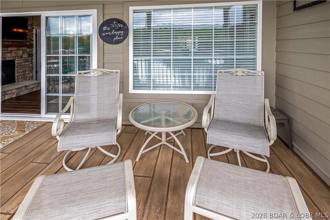 Image 3: Deck area.