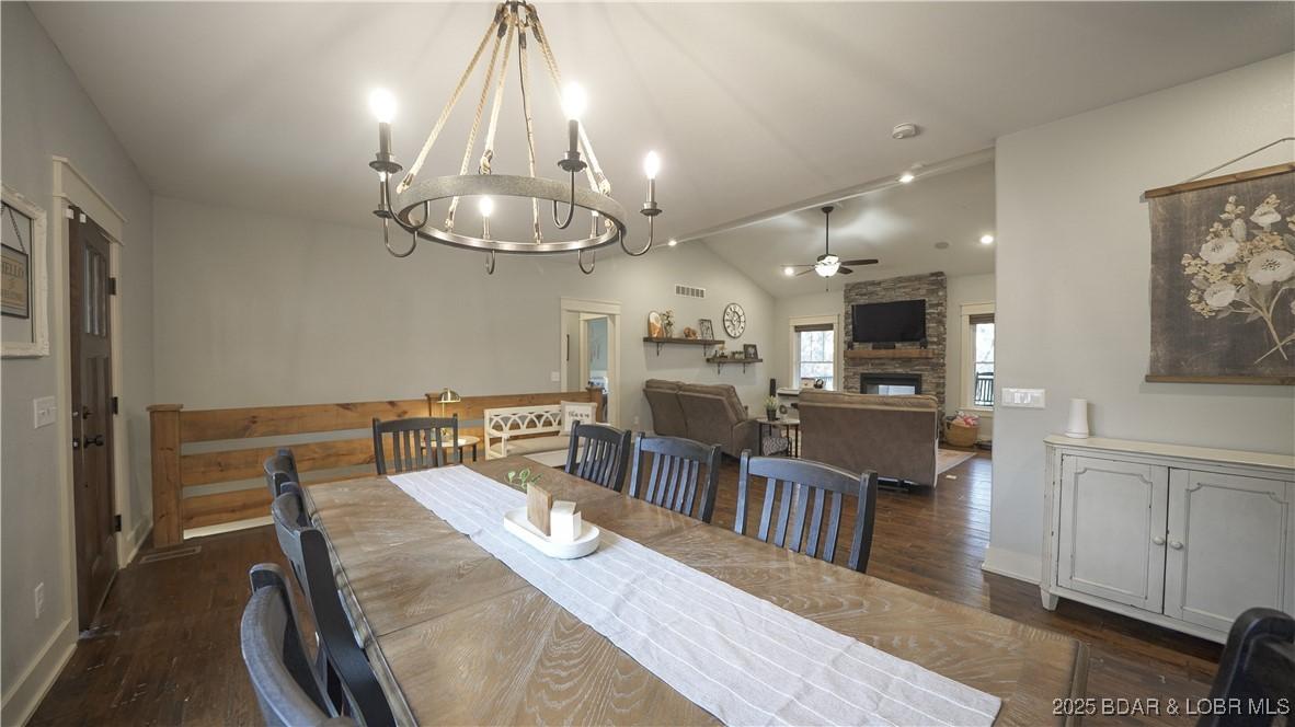 Image 2: This elegant entry is open and airy and spacious t