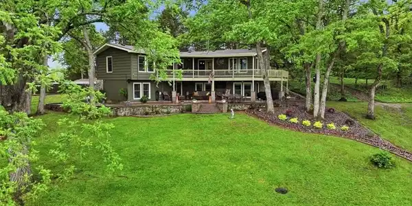 241 Lake Valley Drive
