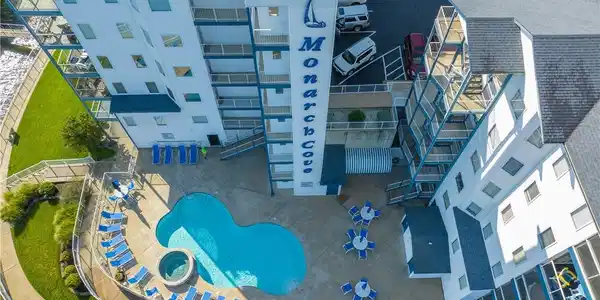 Image 2: Pool #1
