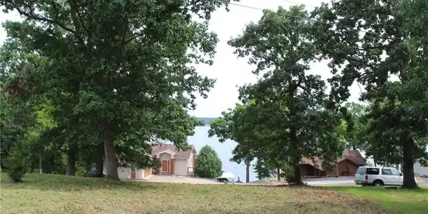 2.11 ac Island View Road
