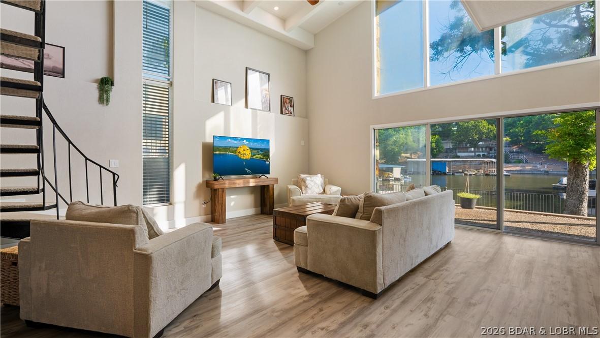 Image 4: 2 story high living area