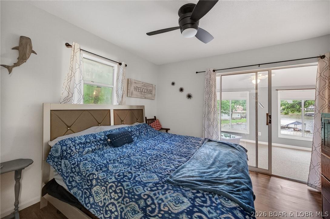 Image 3: Bedroom
