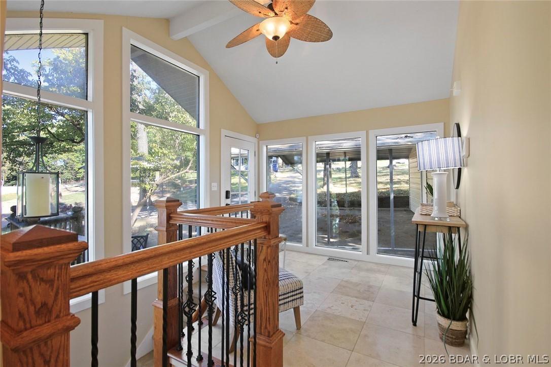 Image 4: Entry Foyer