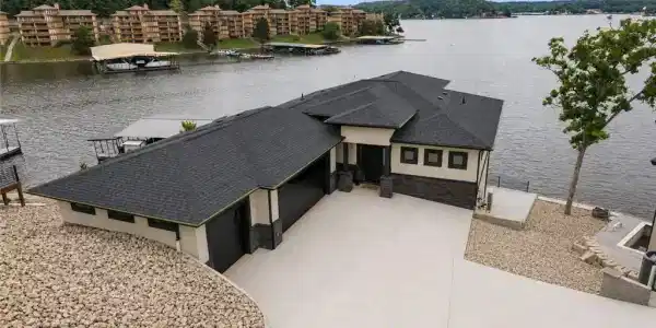 439 Redbud Lane