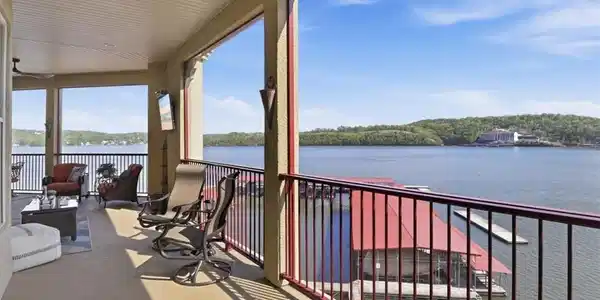 3168 Twin Rivers Point