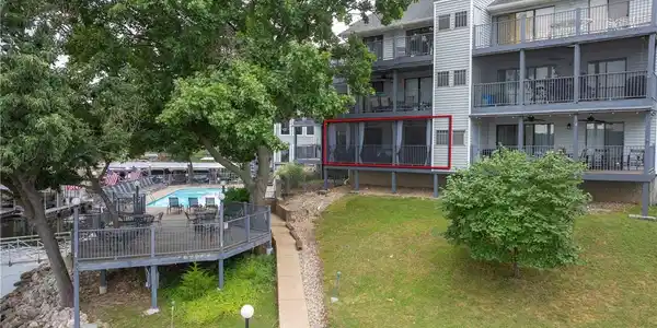 Image 3: Beautifully updated condo unit featuring an ideal