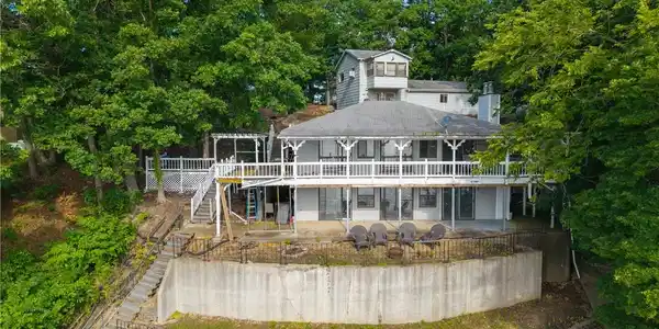 33723 Waterfront Drive