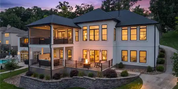 620 Brookhaven Lane