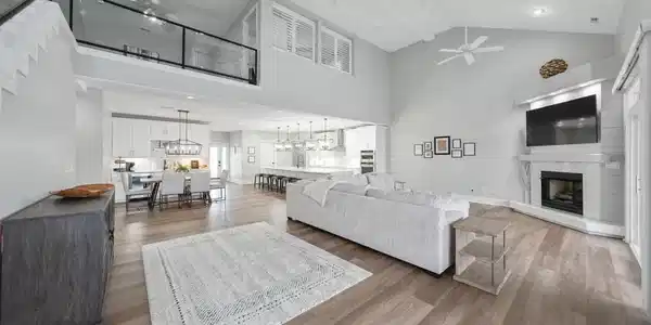 5450 Christopher Drive