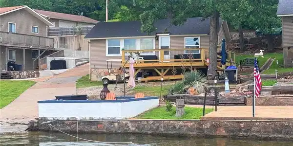 35 Knotty Pine Lane