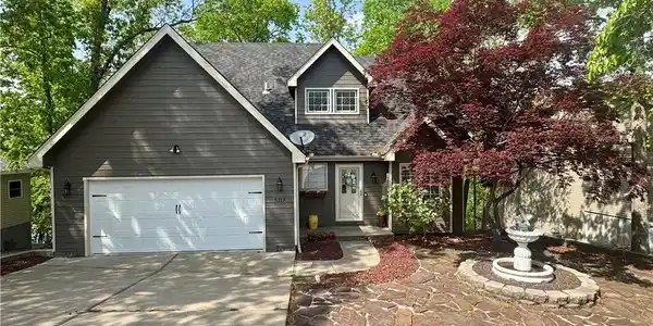 5317 Locust Court