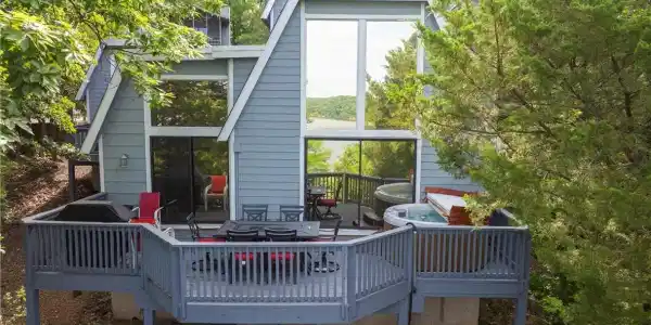400 Hopetown Drive