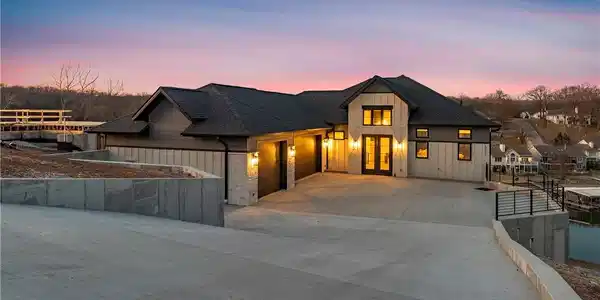 5517 Harpers Drive