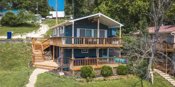 27246 Lakeside Lane