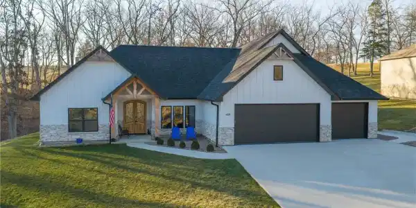469 Palmer Drive