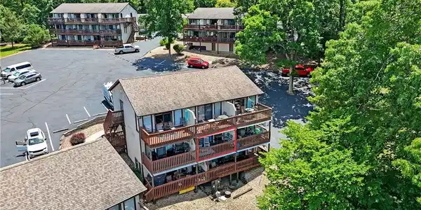 6620 Weston Point Drive
