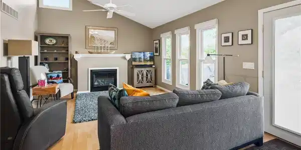 25211 Panarama Lane