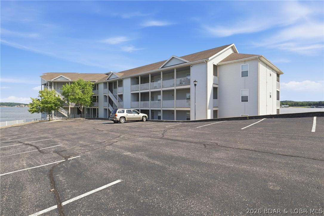 Image 3: view of front of condo