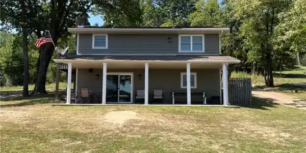 930 Cedar Ridge Circle