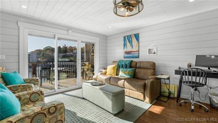 1522 Harbor Point Drive