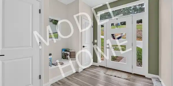 Image 4: Similar Foyer Area of this home.