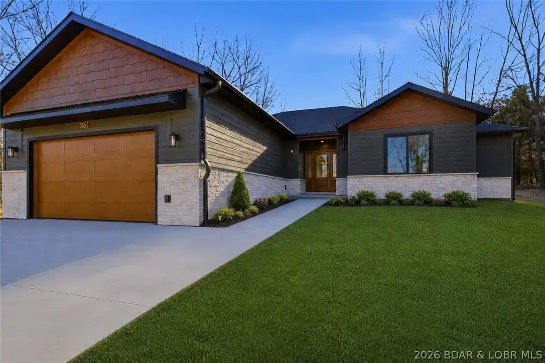 Image 1: Virtually Landscaped