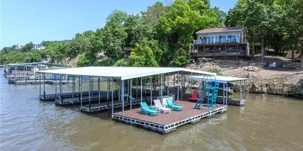 142 Rambling Acres